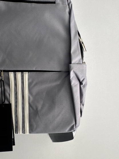 IMPORTED BACKPACK 9e8-e16