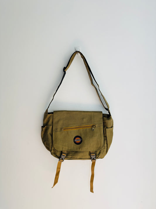 CROSSBODY BAG 0K6-D16