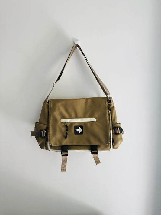 IMPORTED CROSSBODY BAG 9h2-C7