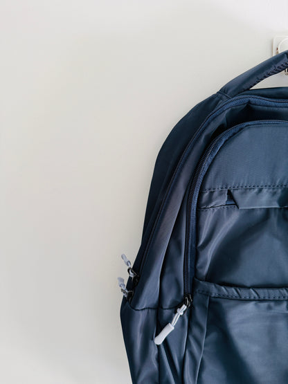 BACKPACK 1O2-E6