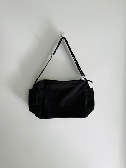 IMPORTED CROSSBODY BAG 3h3-I15