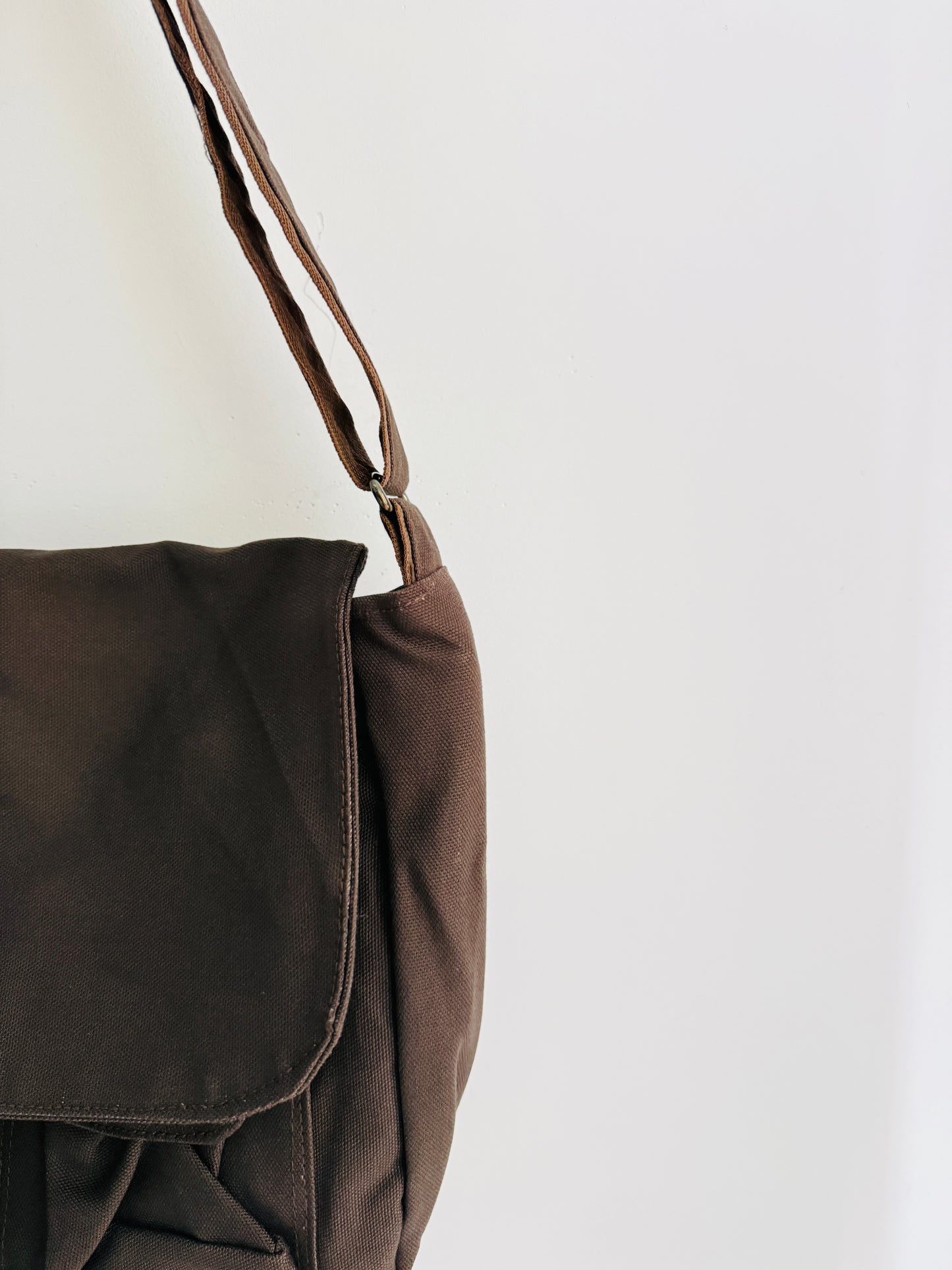 CROSSBODY BAG 7O2-B10