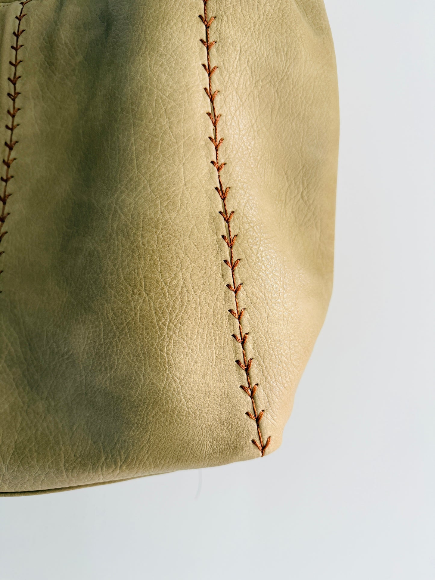 IMPORTED PREMIUM TOTEBAG 7K3-B14