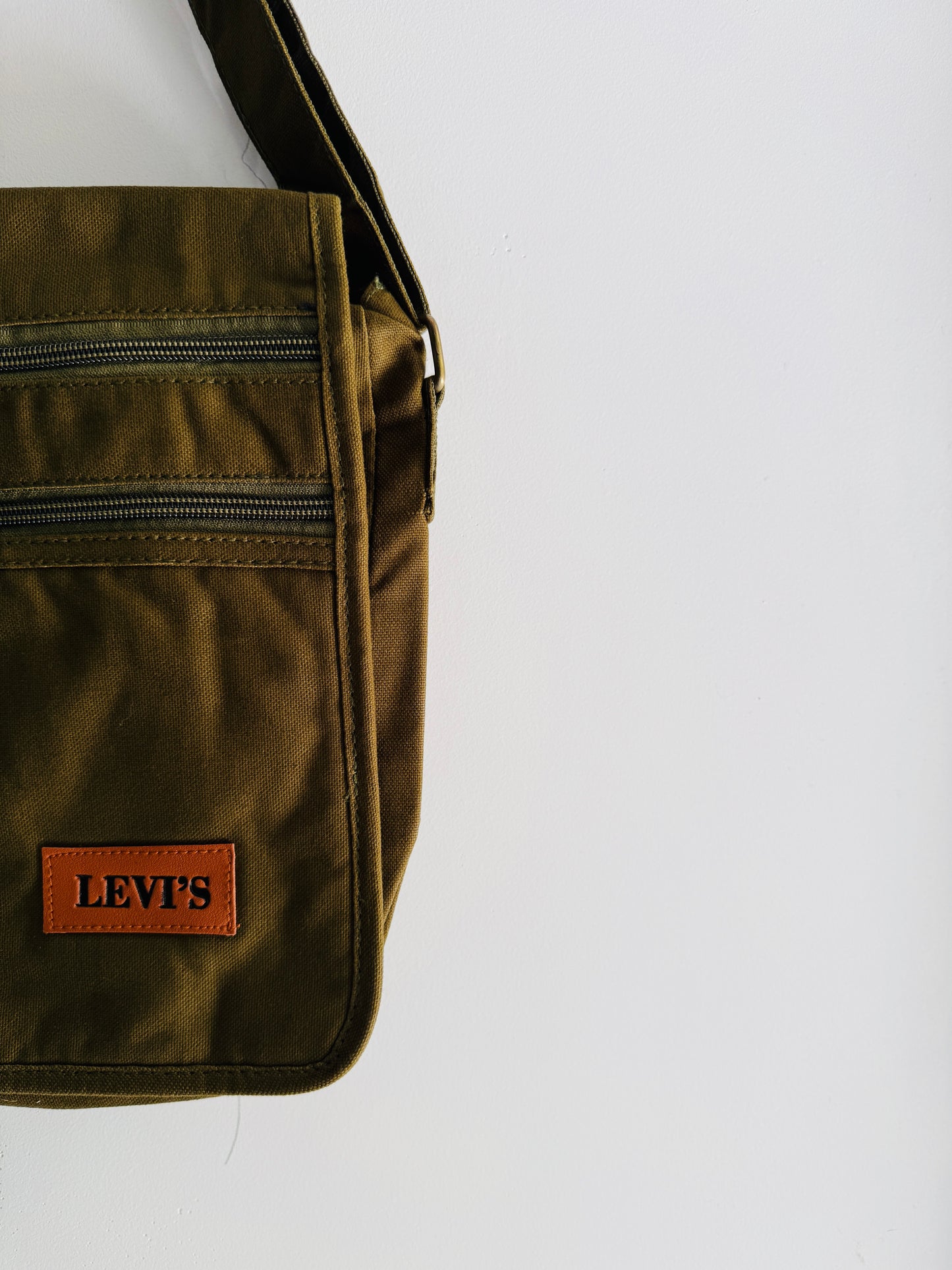 CROSSBODY BAG 7N4-D1