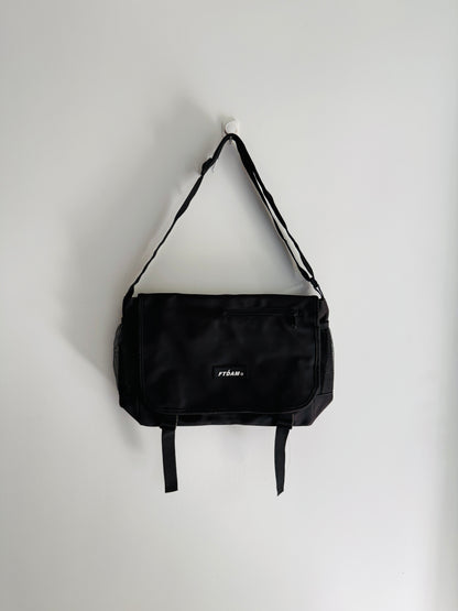 IMPORTED CROSSBODY BAG 2h9-g3