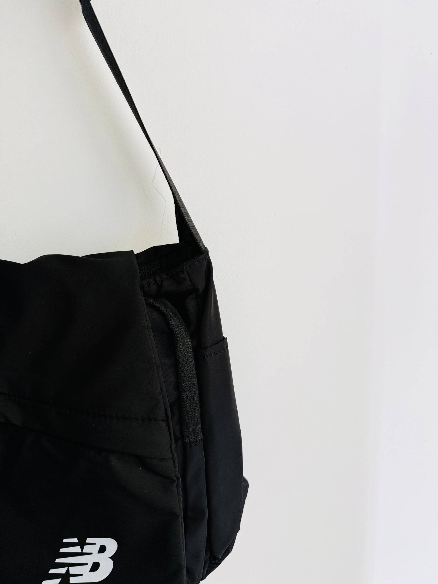 CROSSBODY BAG 6O7-C3