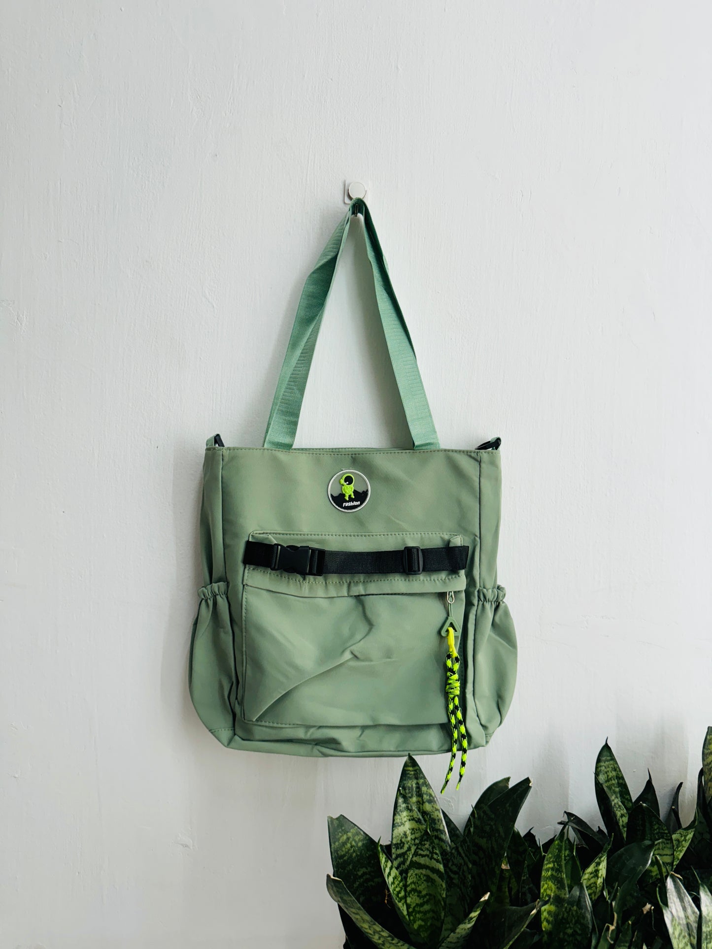 IMPORTED TOTEBAG 341