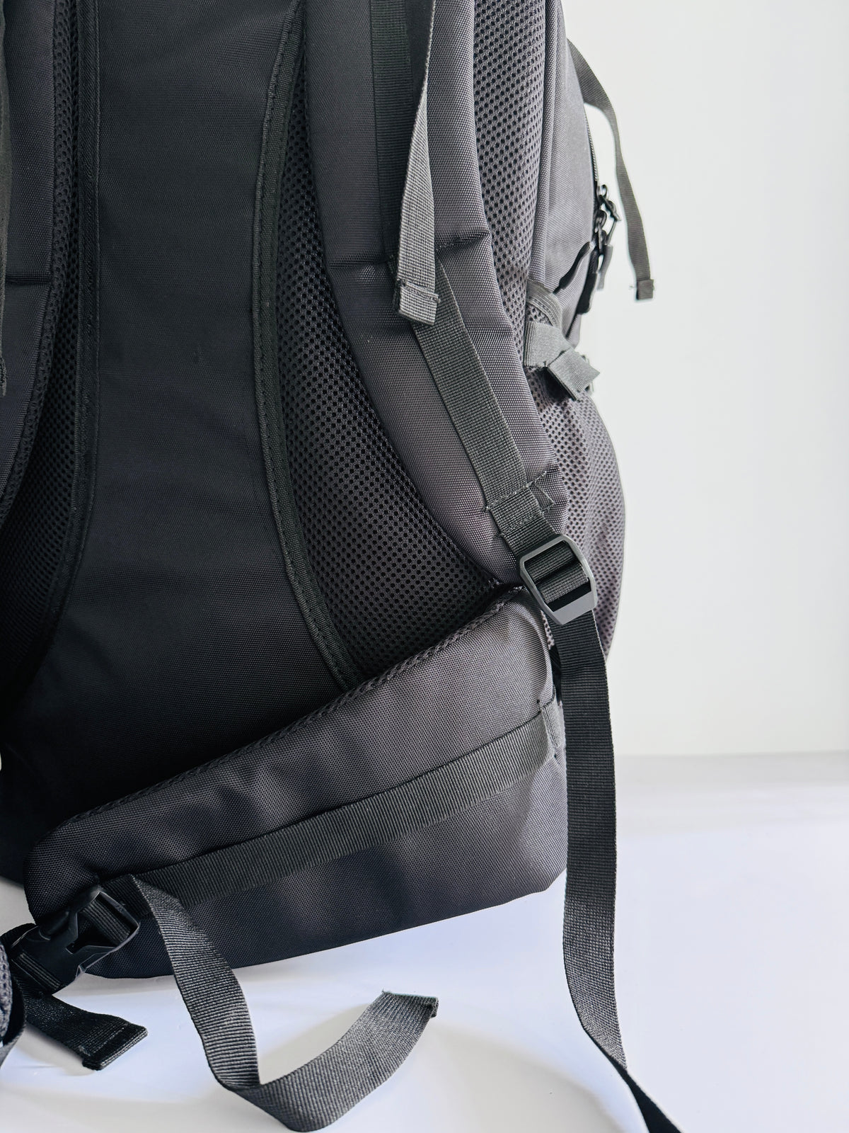 TRAVEL BAG 2R9-M11