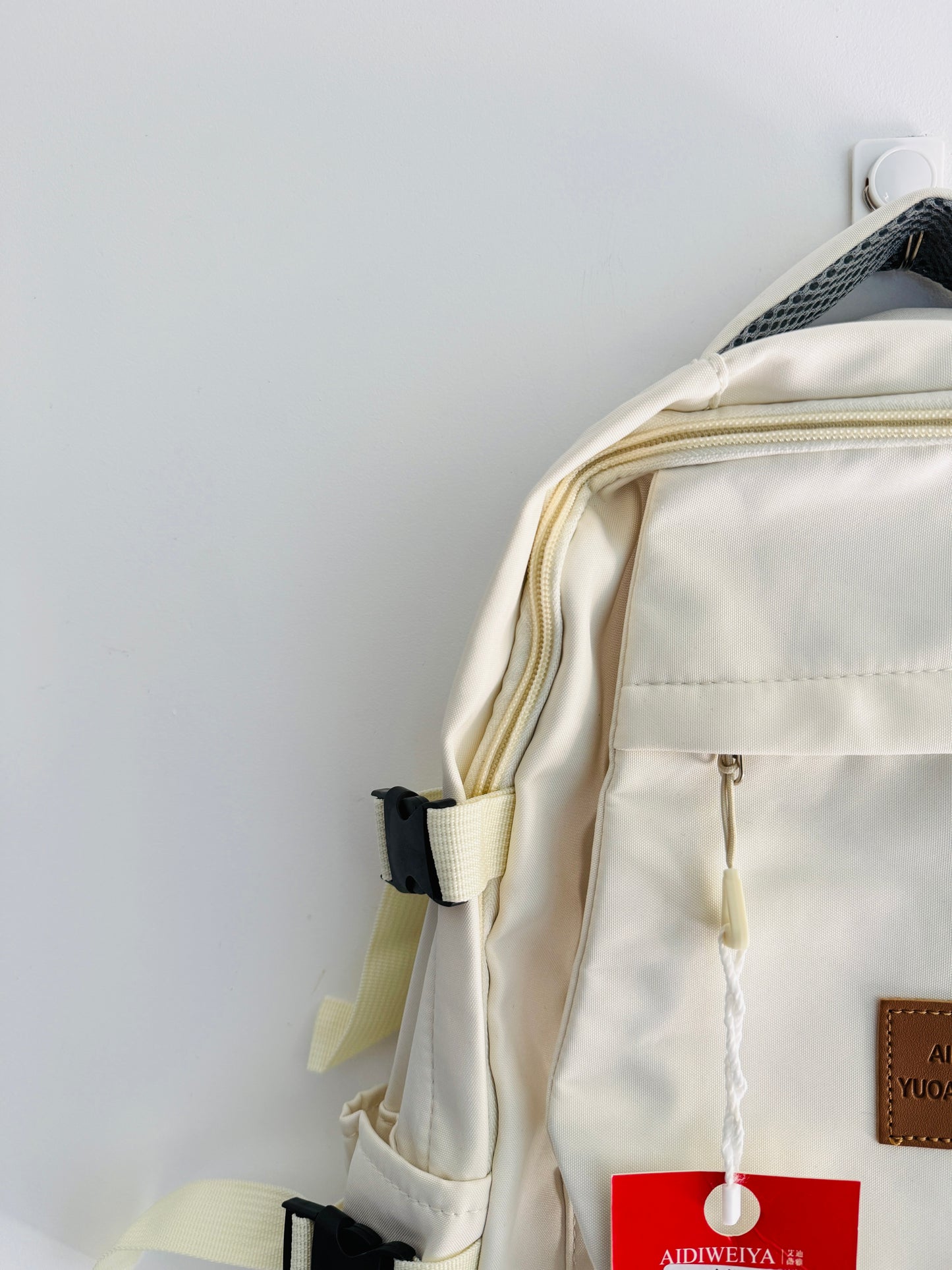 IMPORTED BACKPACK 5N1-I5