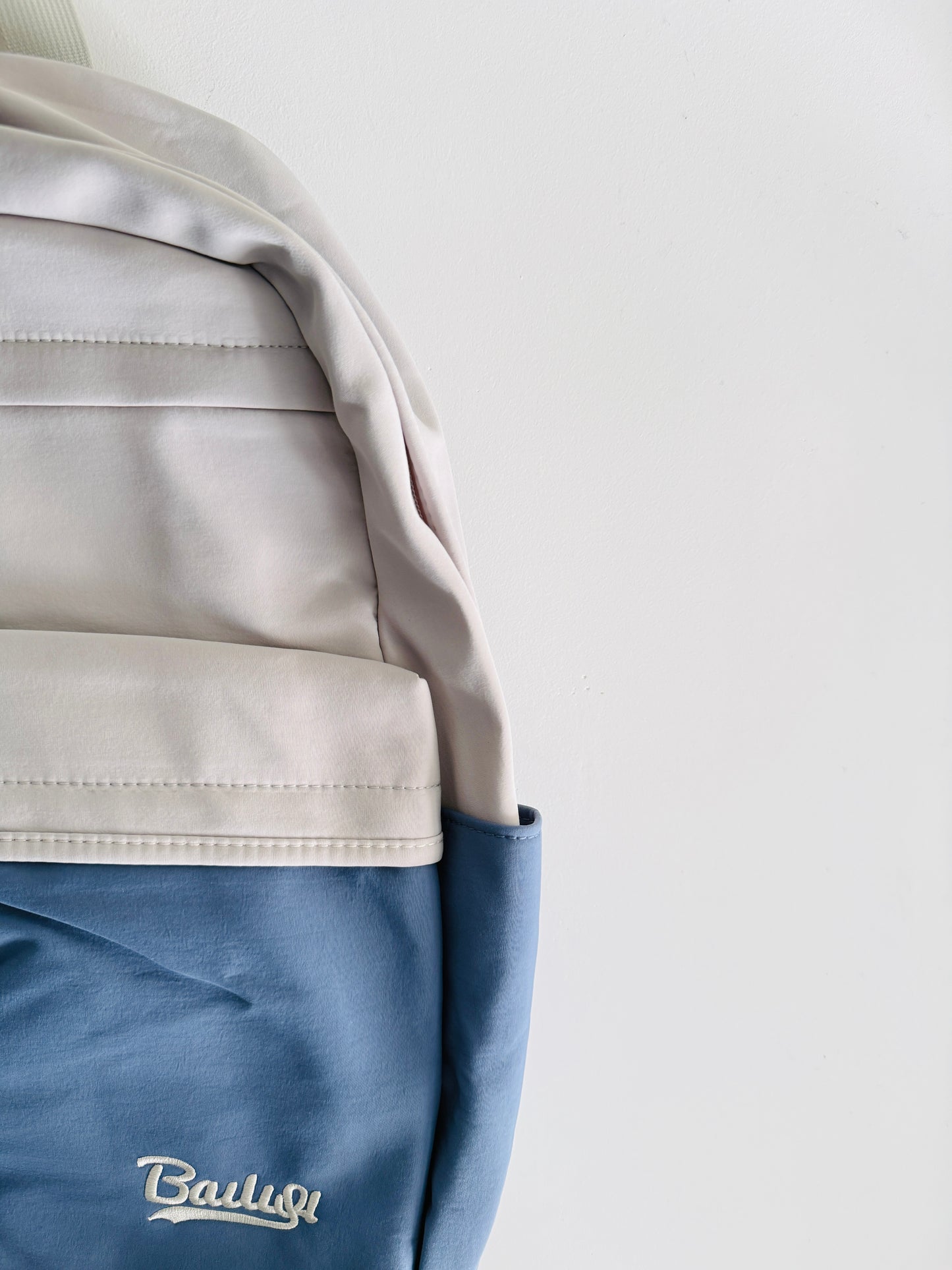 IMPORTED BACKPACK 0P8-D3