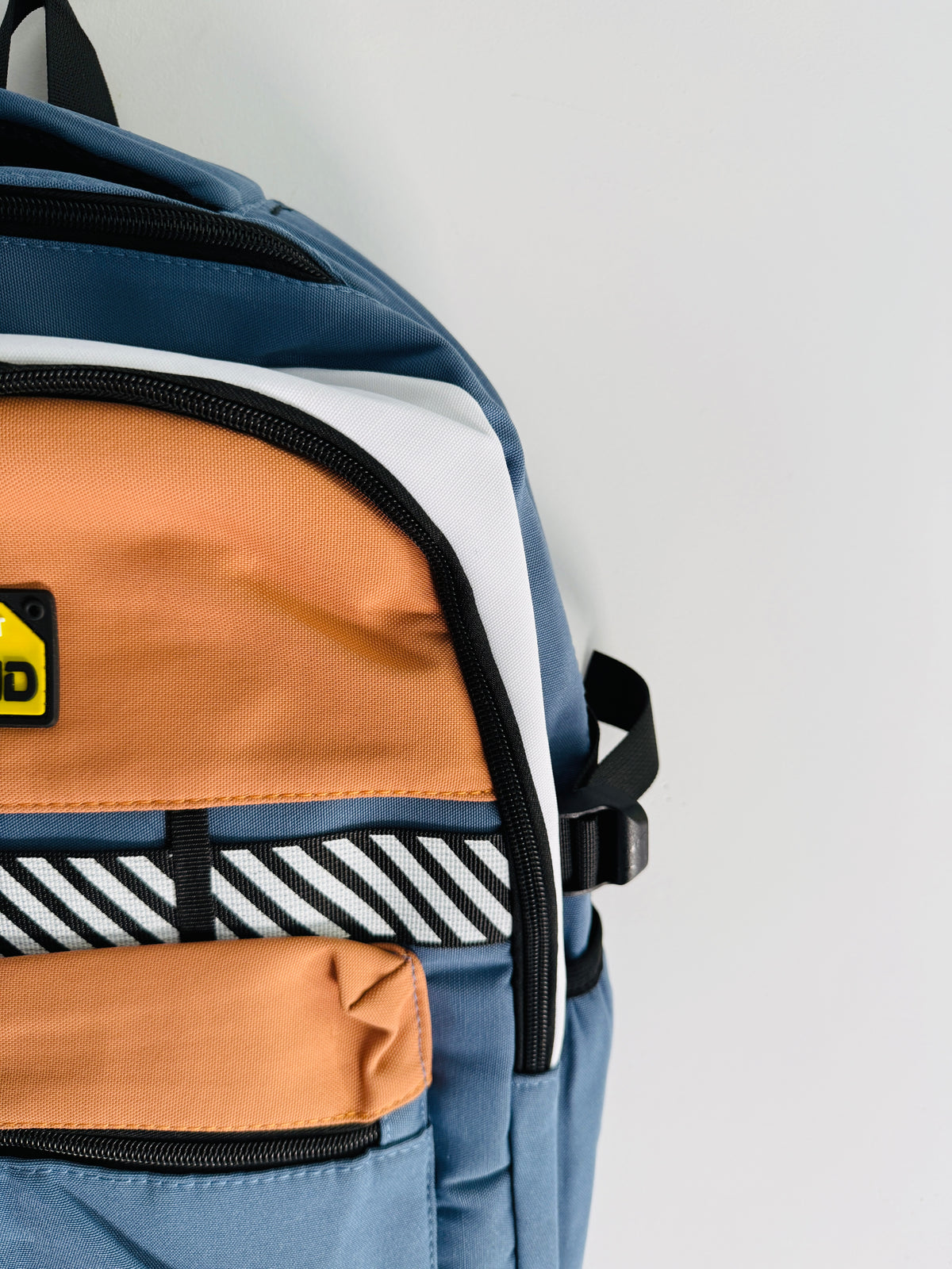 IMPORTED BACKPACK 7Q1-H9