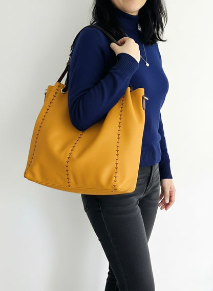 IMPORTED PREMIUM TOTEBAG 2L0-D7