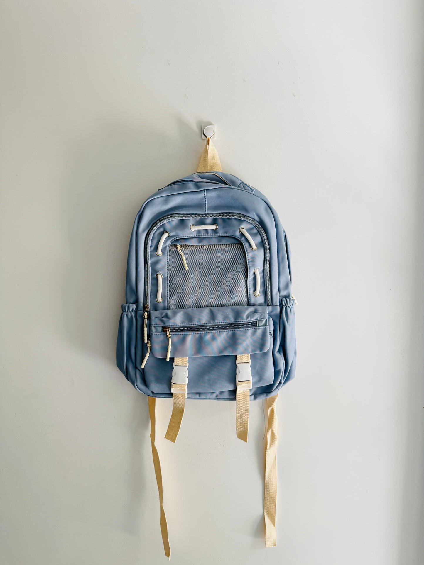 IMPORTED BACKPACK 8O6-G16