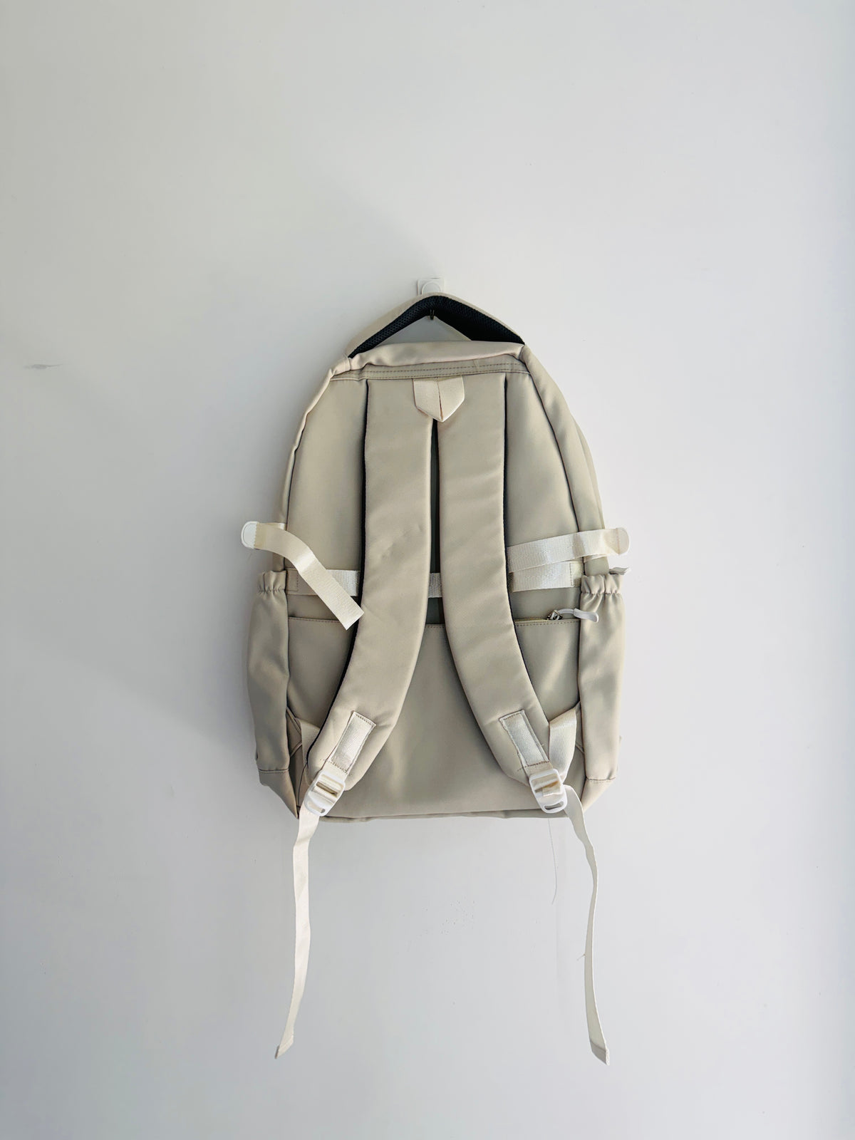 IMPORTED BACKPACK 2R2