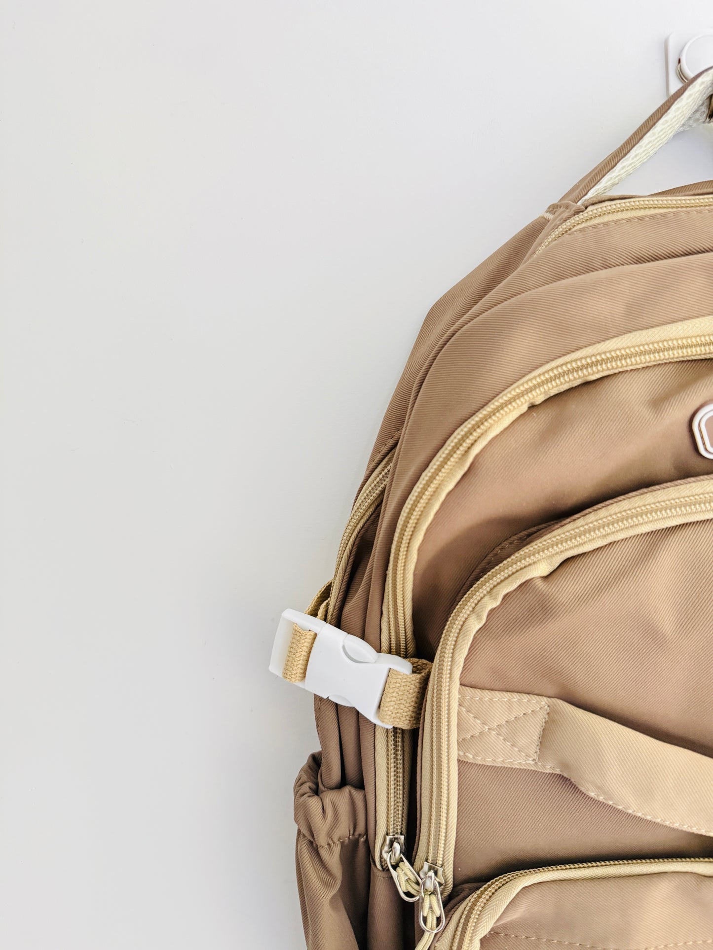 IMPORTED BACKPACK 6N4-I4