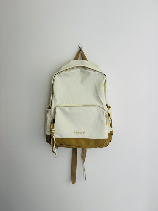 IMPORTED BACKPACK 7f7-b6