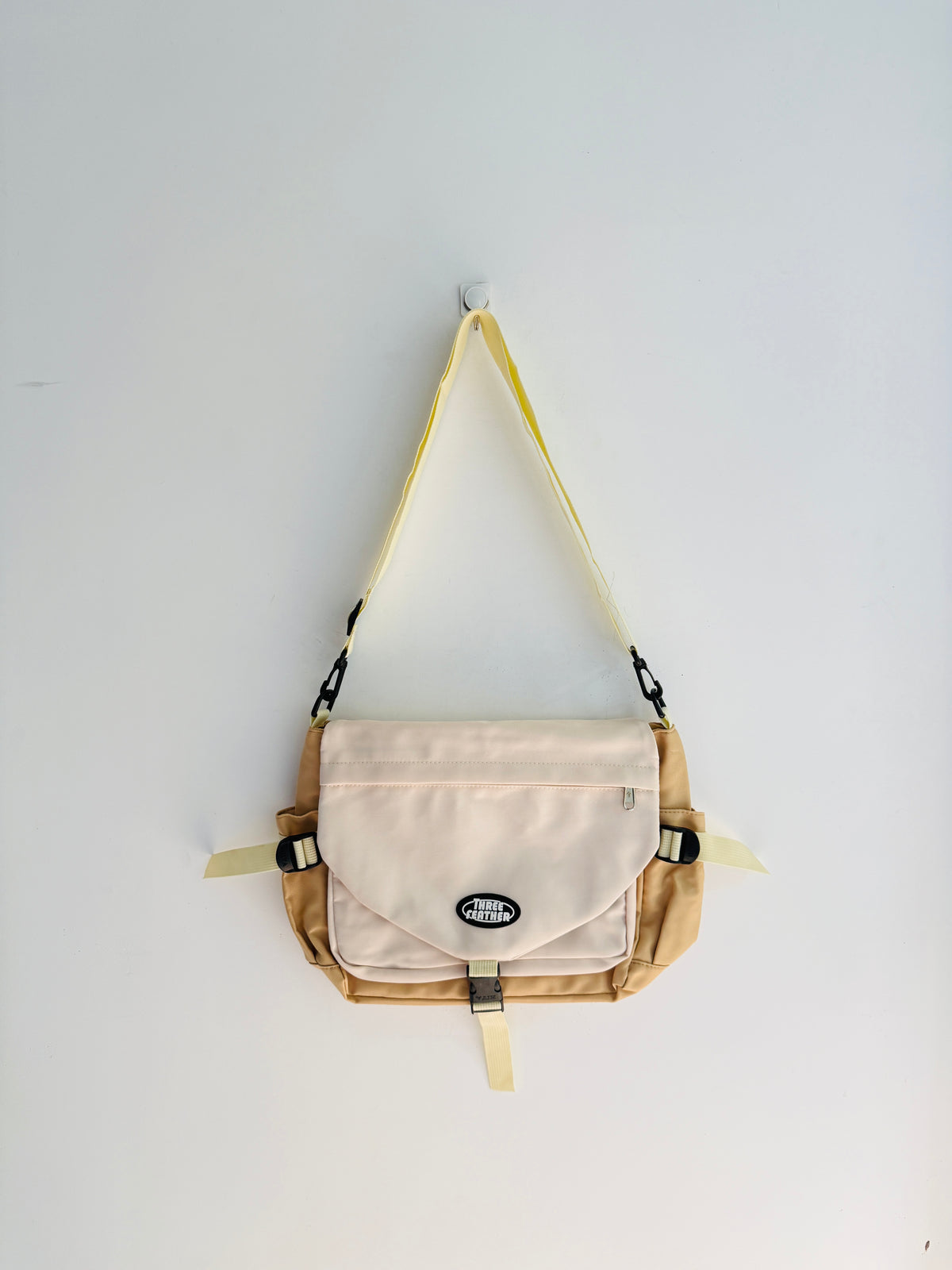 IMPORTED CROSSBODY BAG 8Q5-B14