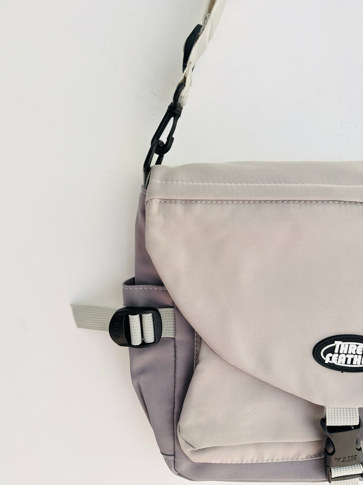 IMPORTED CROSSBODY BAG 8Q7-B14