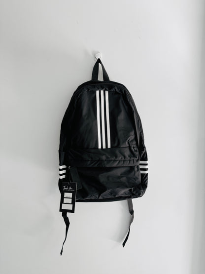 IMPORTED BACKPACK 8O0-E8