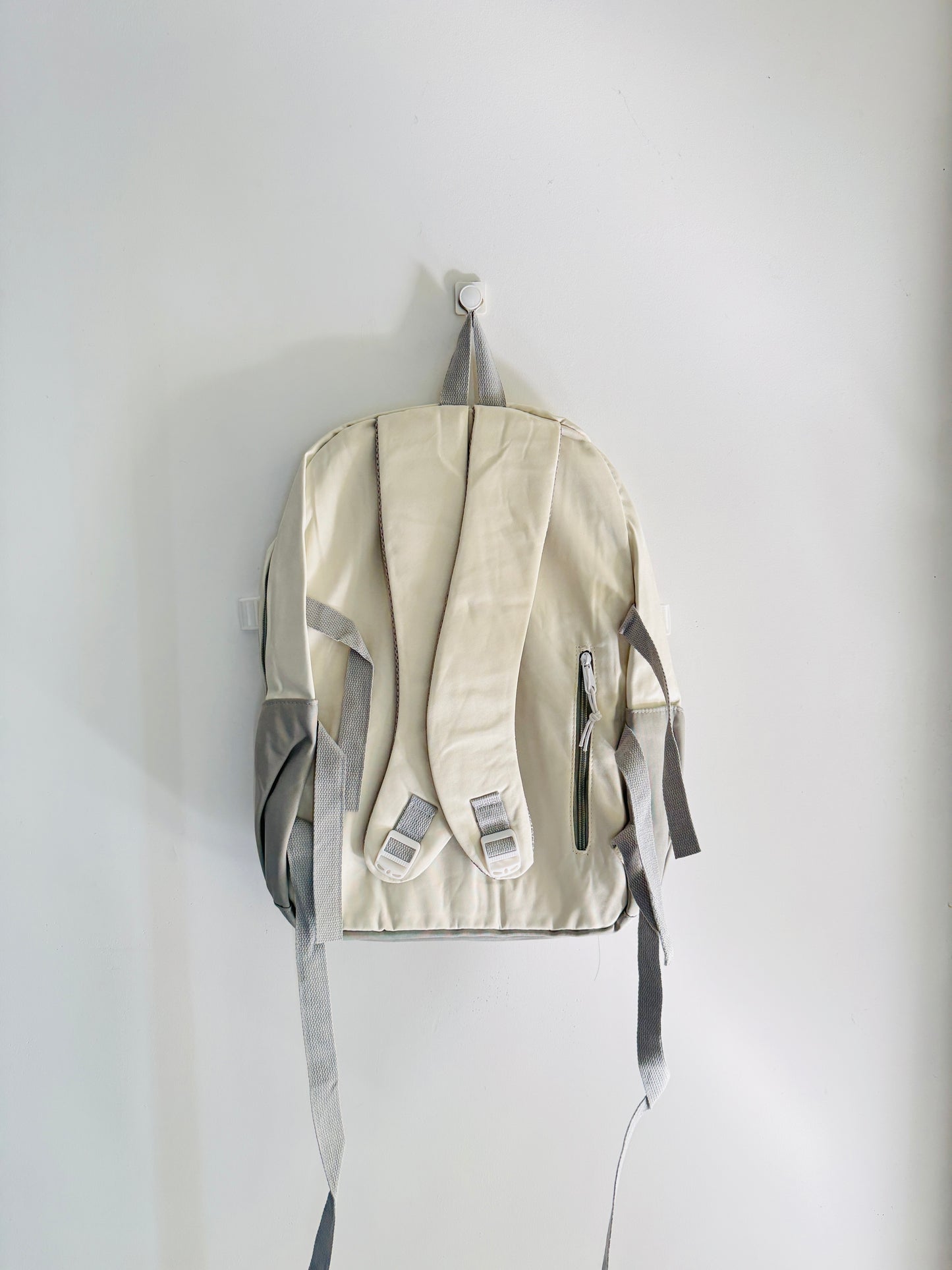 IMPORTED BACKPACK 8N8-A5