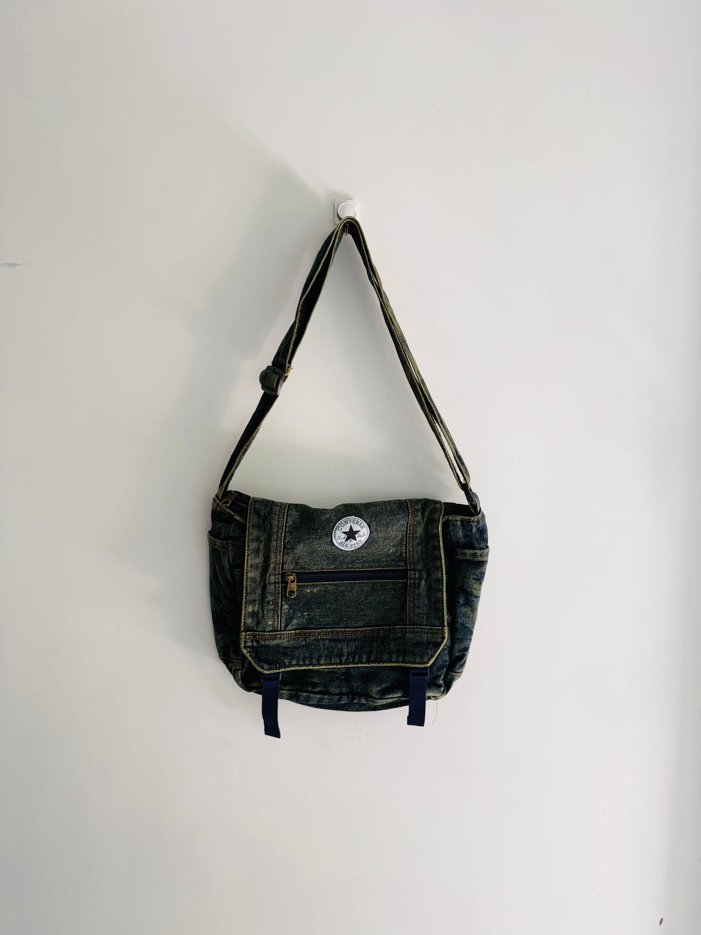 CROSSBODY BAG 1Q0-A14