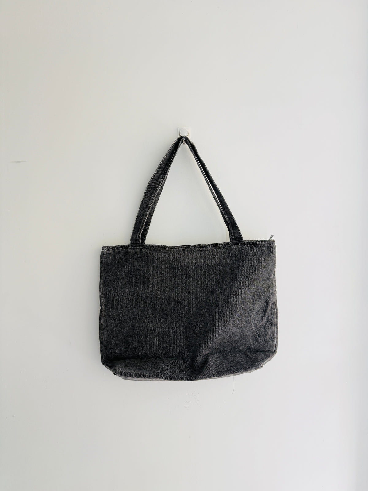 IMPORTED TOTEBAG 4Q8-F11