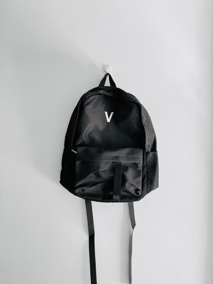 IMPORTED BACKPACK 1P0-I9