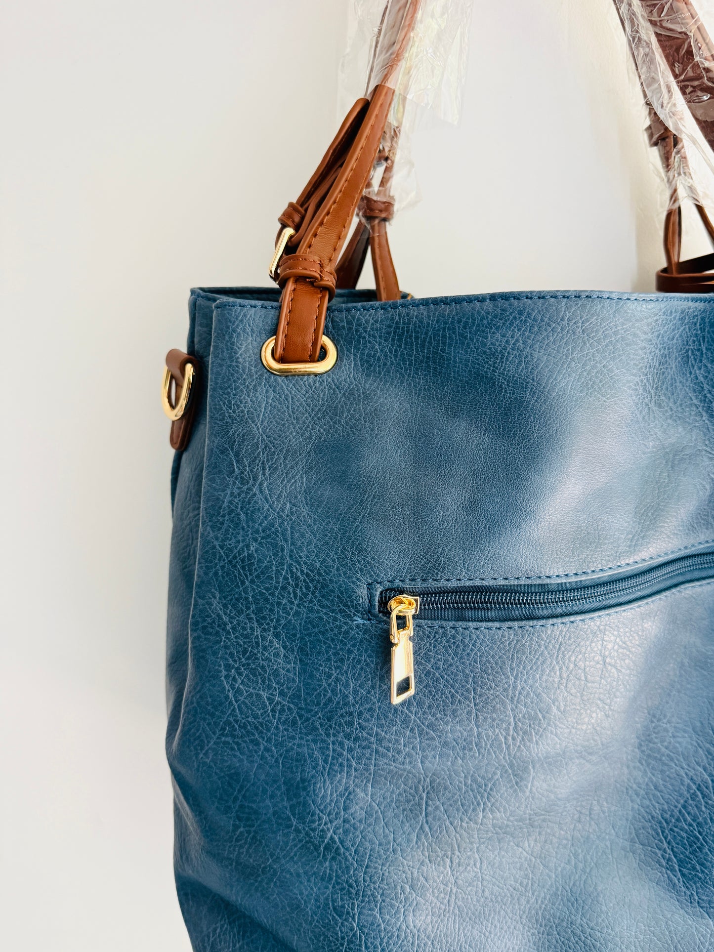 IMPORTED PREMIUM HANDBAG 4N4-B6