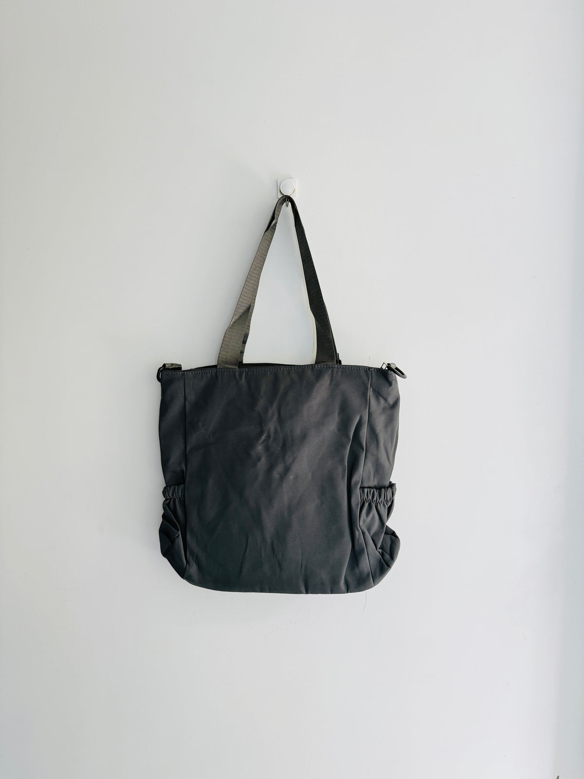 IMPORTED TOTEBAG 7P6-H20