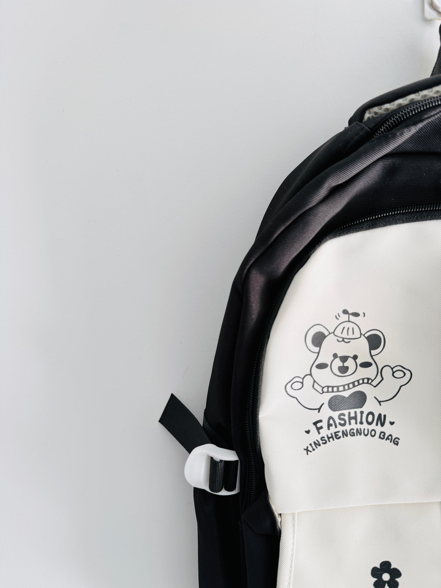 IMPORTED BACKPACK 8N1-G6