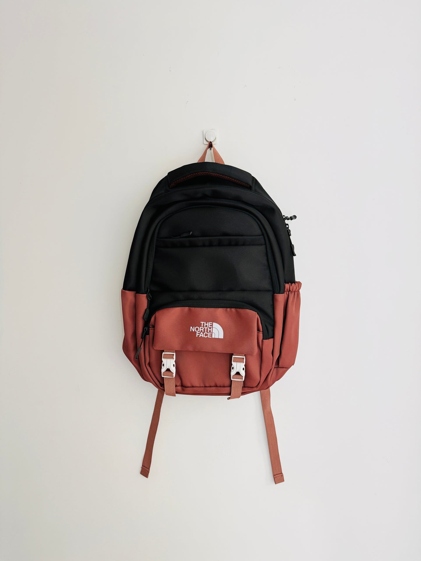 BACKPACK 6O0-G8