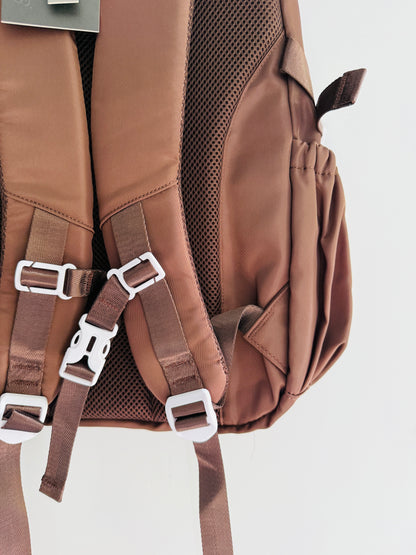 IMPORTED BACKPACK 6J0-F2