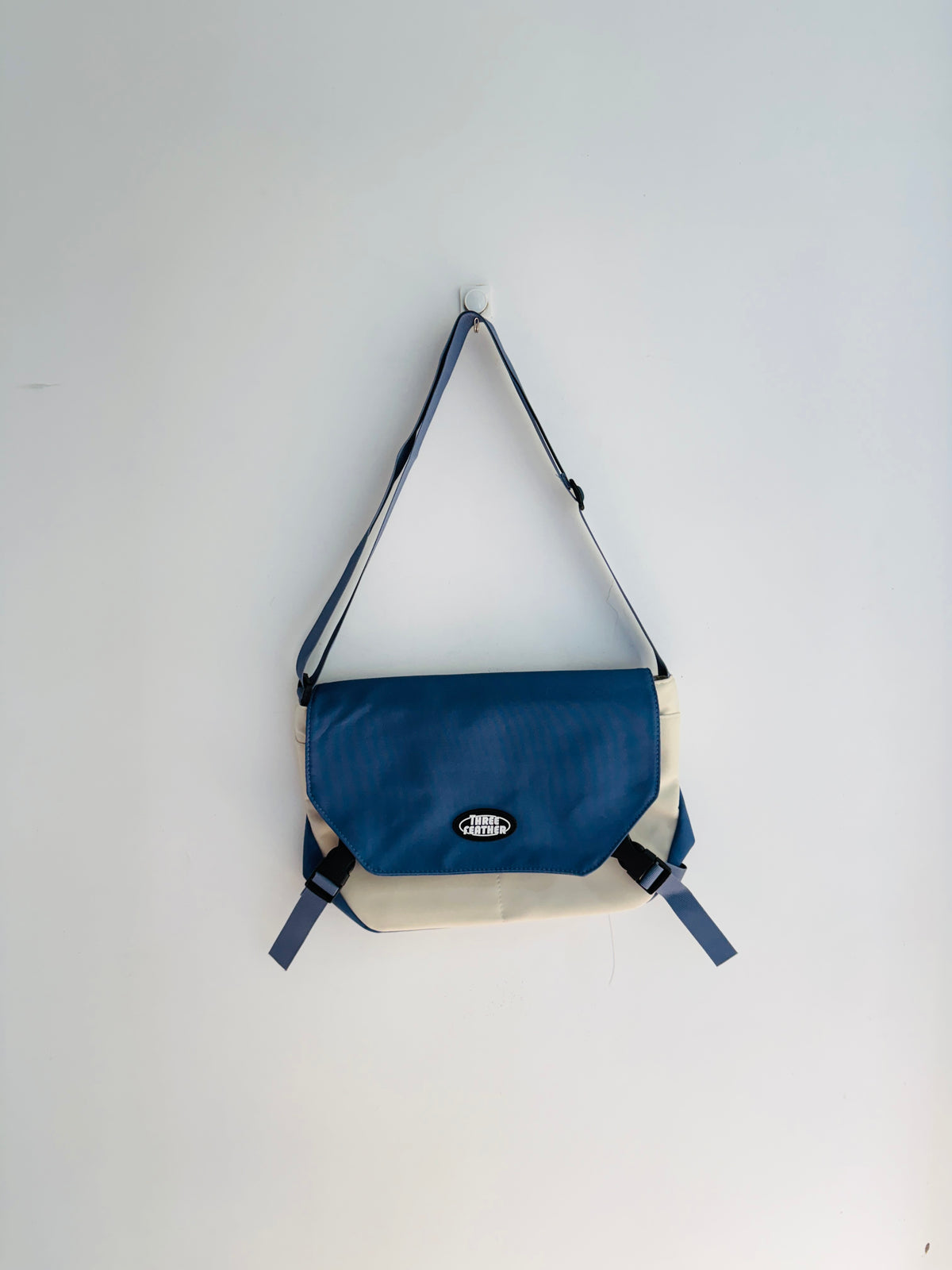 IMPORTED CROSSBODY BAG 8Q2-F3