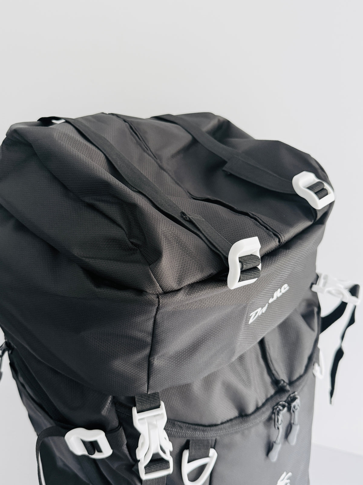 TRAVEL BAG 3Q2-L3