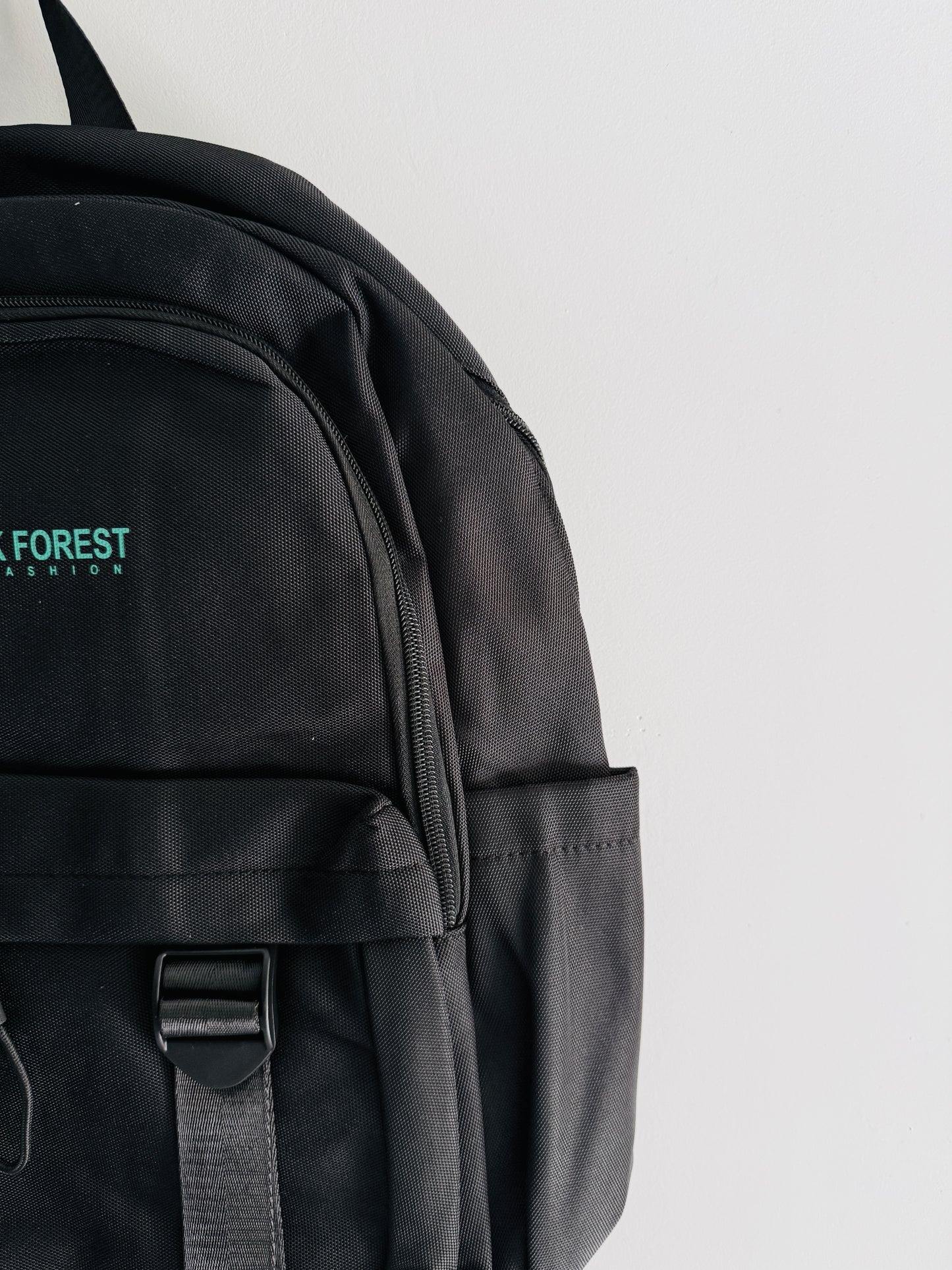 IMPORTED BACKPACK 8N2-C7