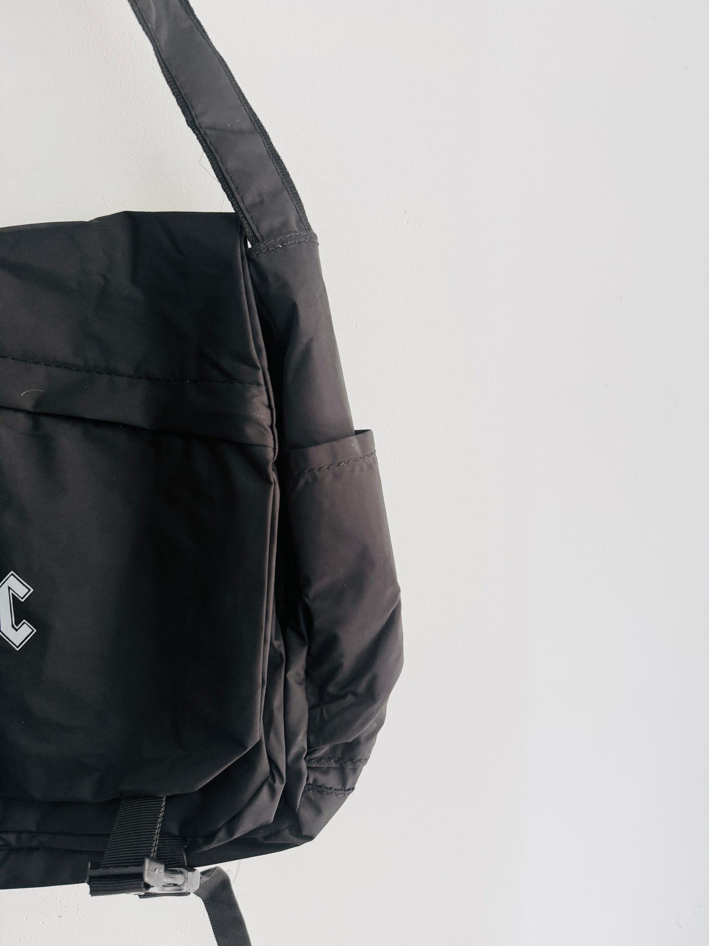 CROSSBODY BAG 3P8-C3