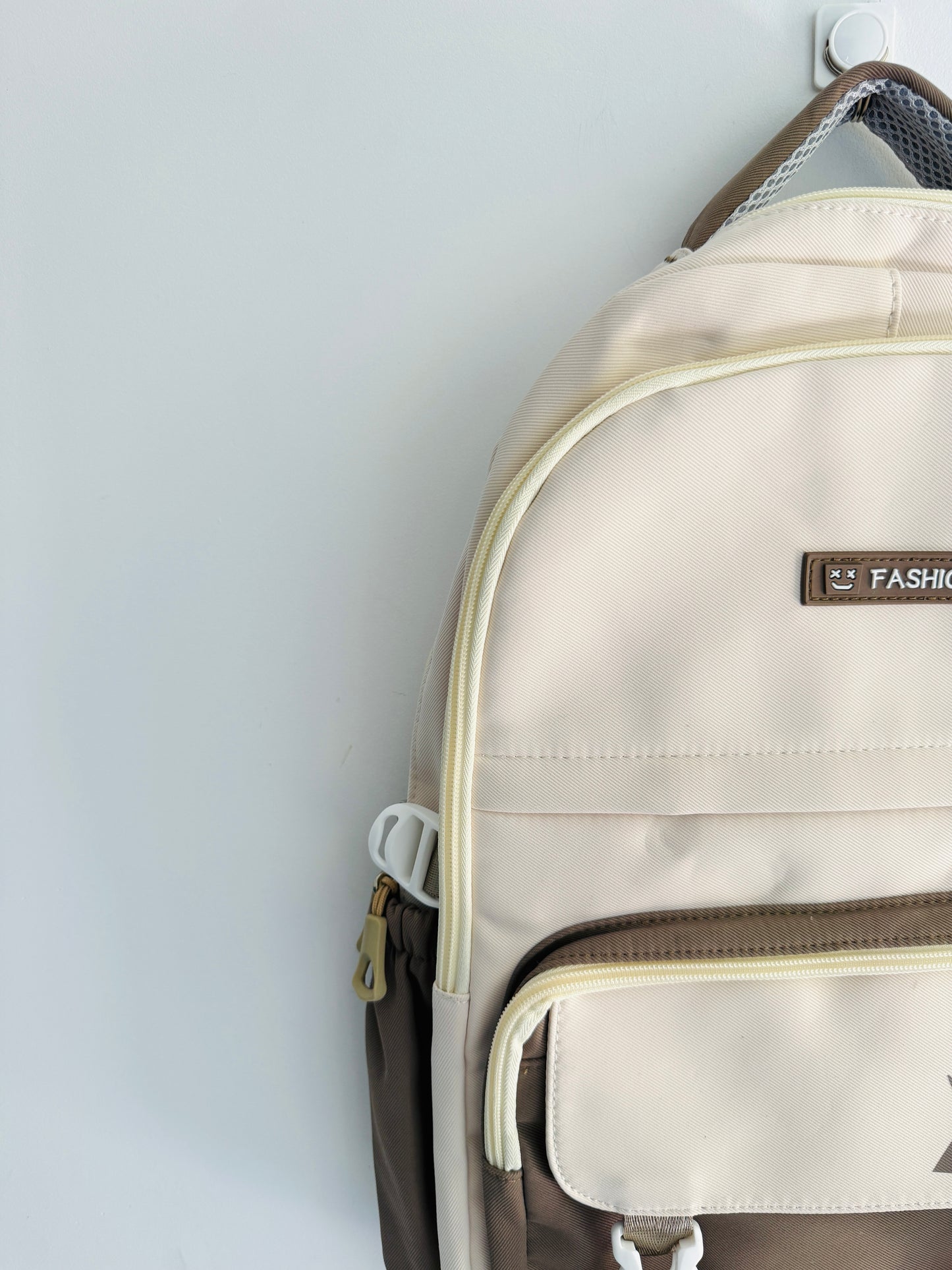 IMPORTED BACKPACK 4P4-F8
