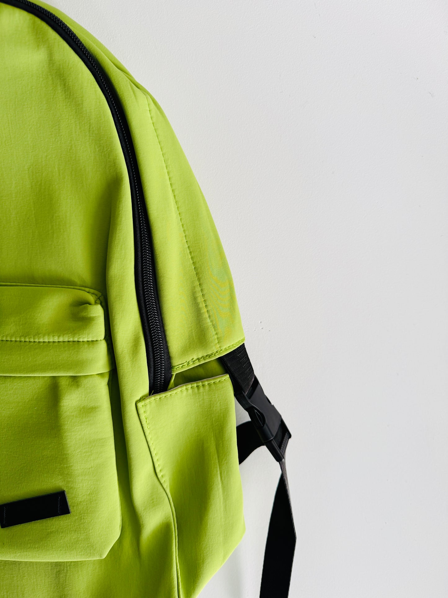 IMPORTED BACKPACK 0P3-I5