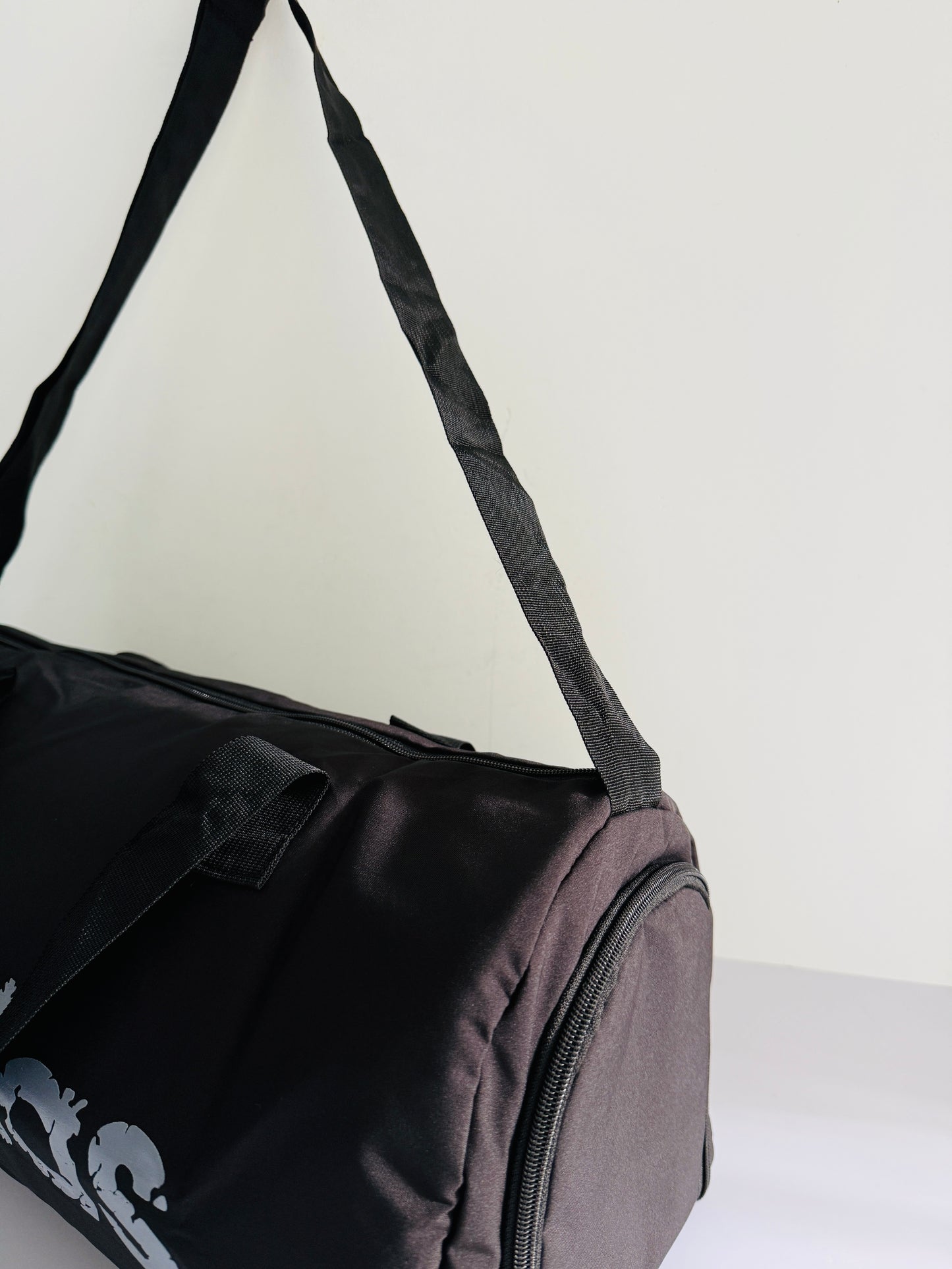 DUFFLE BAG 8L8-L10