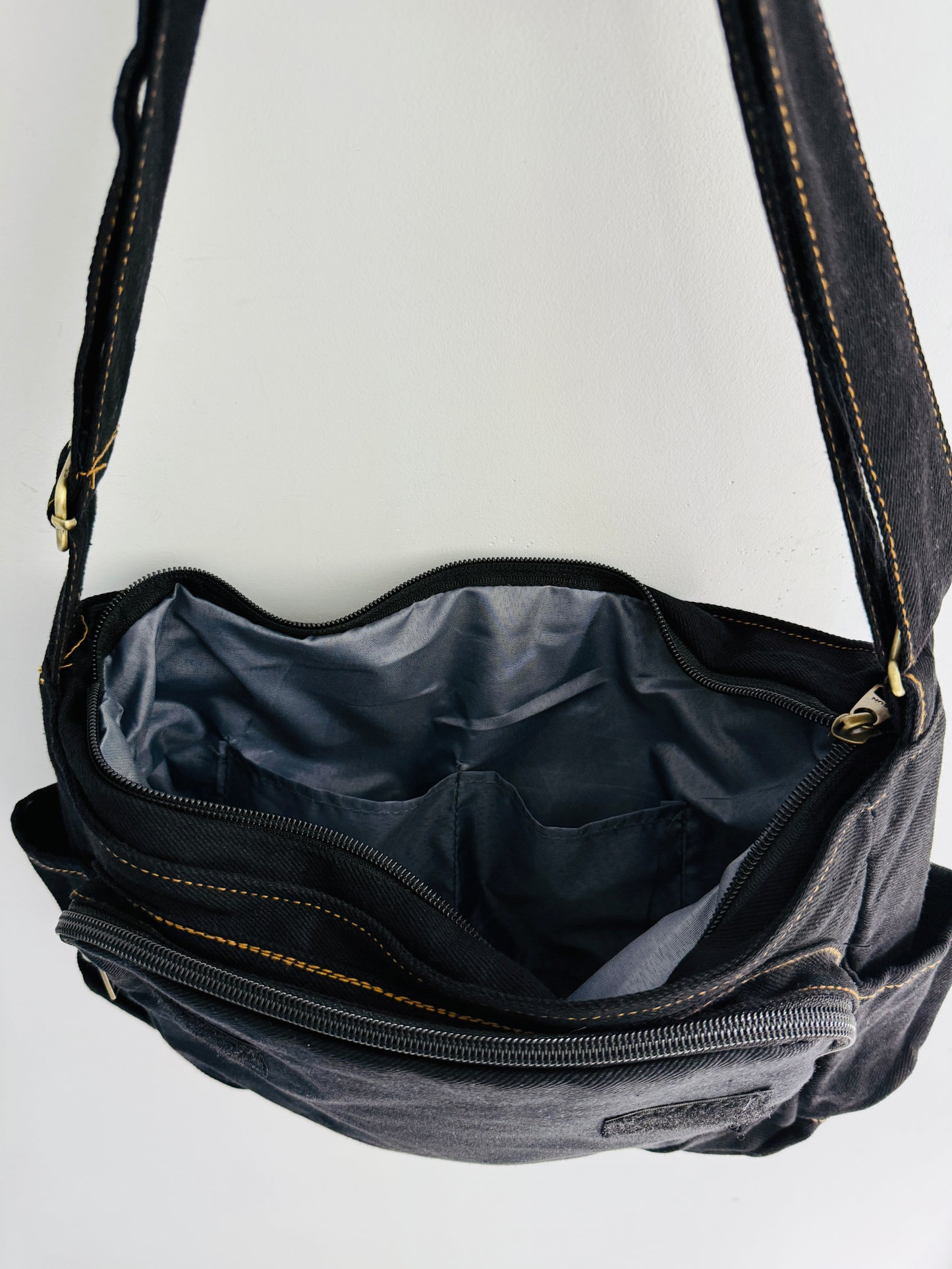 CROSSBODY BAG 2Q0-B2