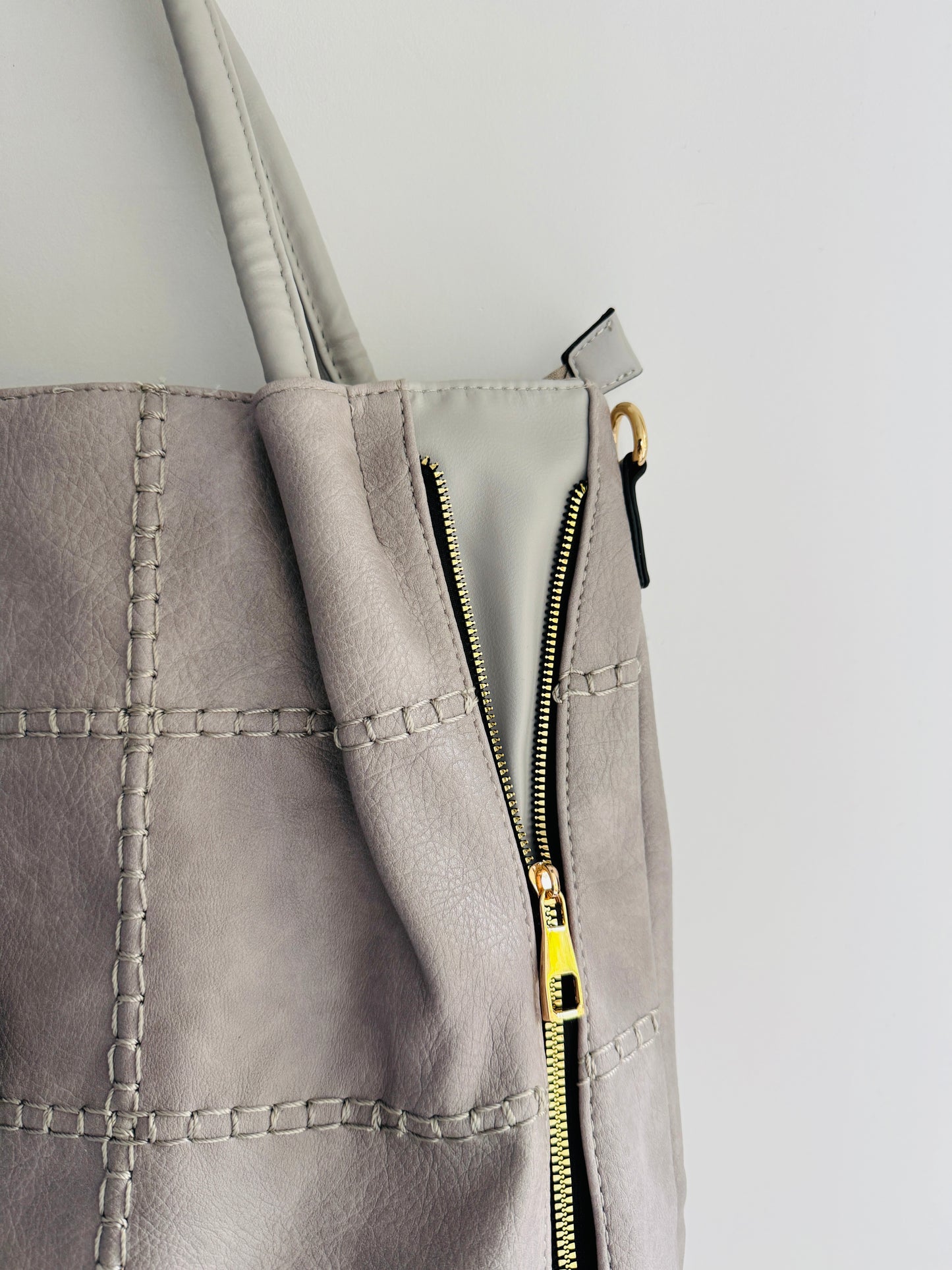 IMPORTED PREMIUM TOTEBAG 1L9