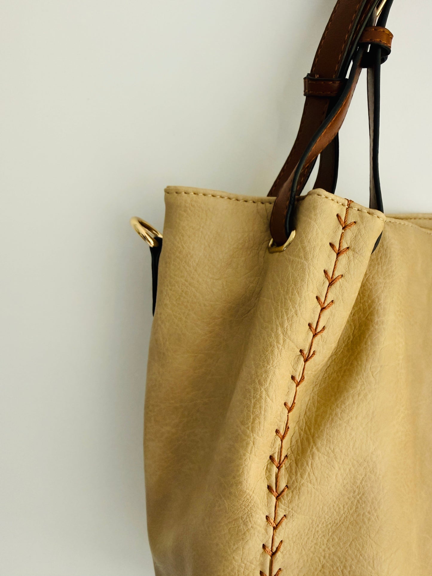 IMPORTED PREMIUM TOTEBAG 7K3-B14