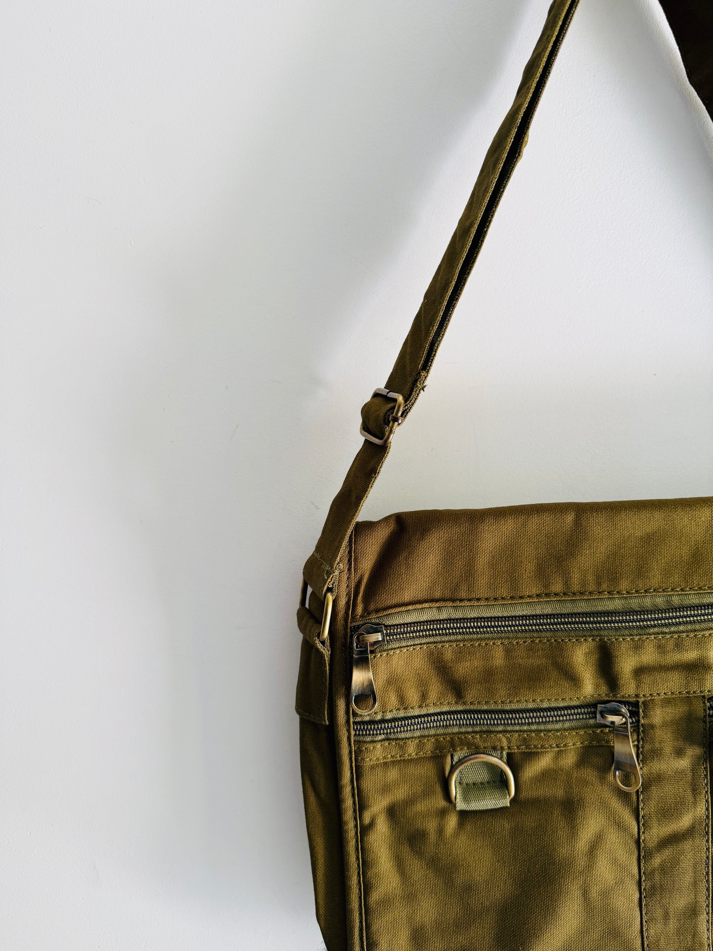 CROSSBODY BAG 7N4-D1
