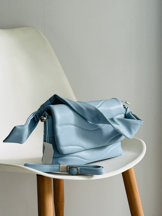 IMPORTED PREMIUM SLING BAG 3L9