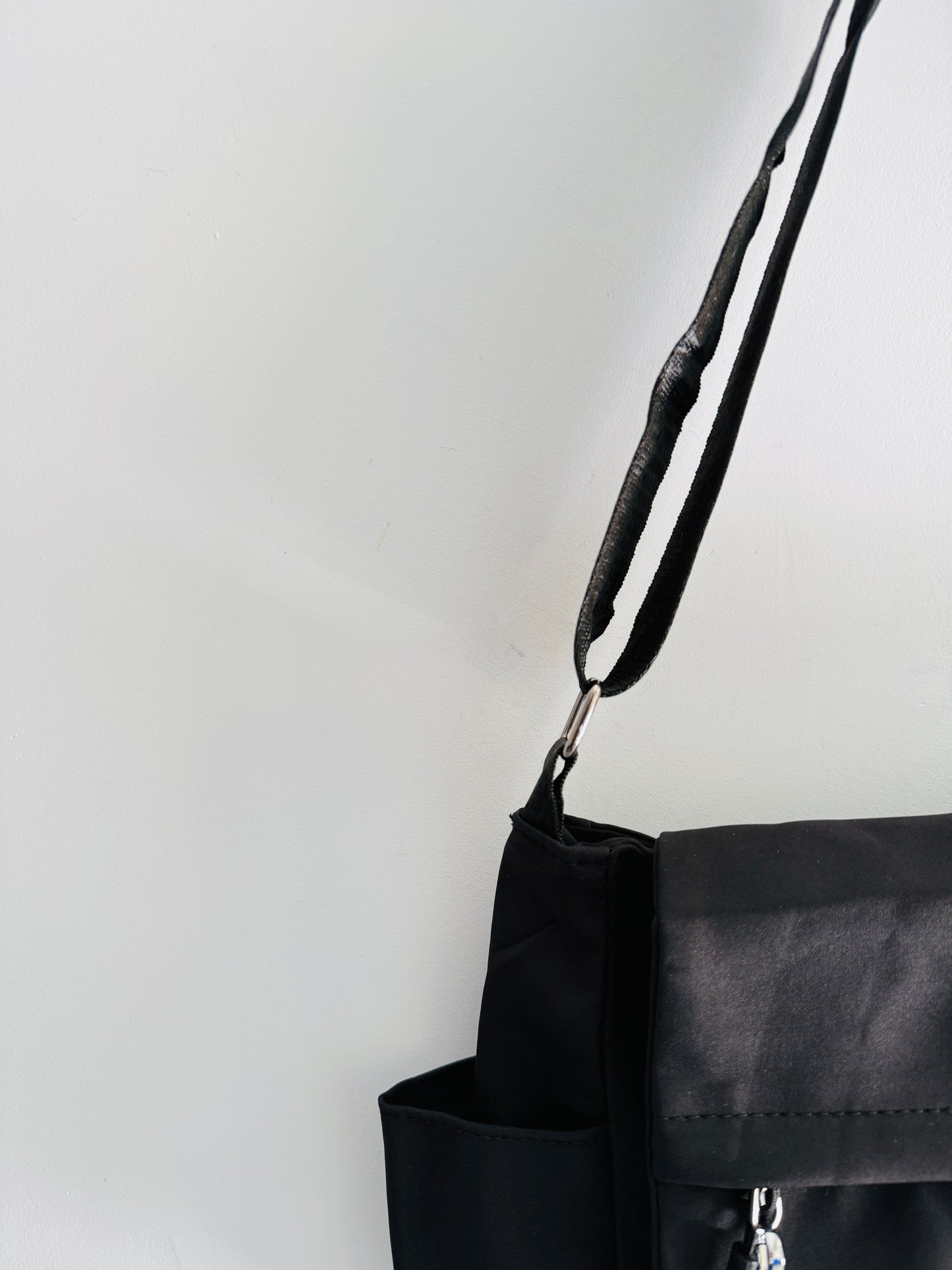IMPORTED CROSSBODY BAG 2P4-D1