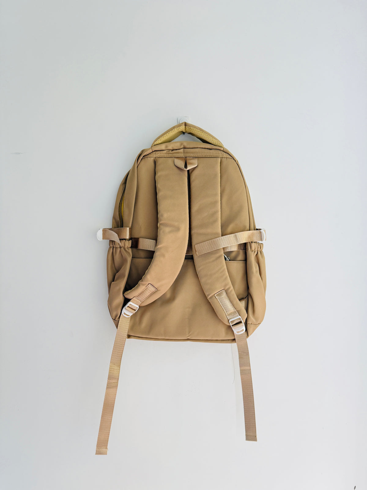 IMPORTED BACKPACK 0R8-H4