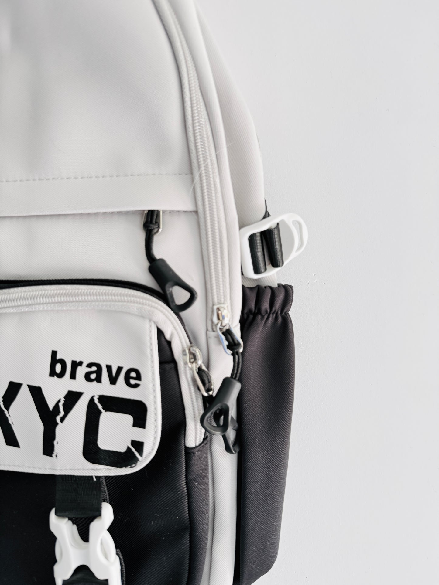 IMPORTED BACKPACK 4P5-F8
