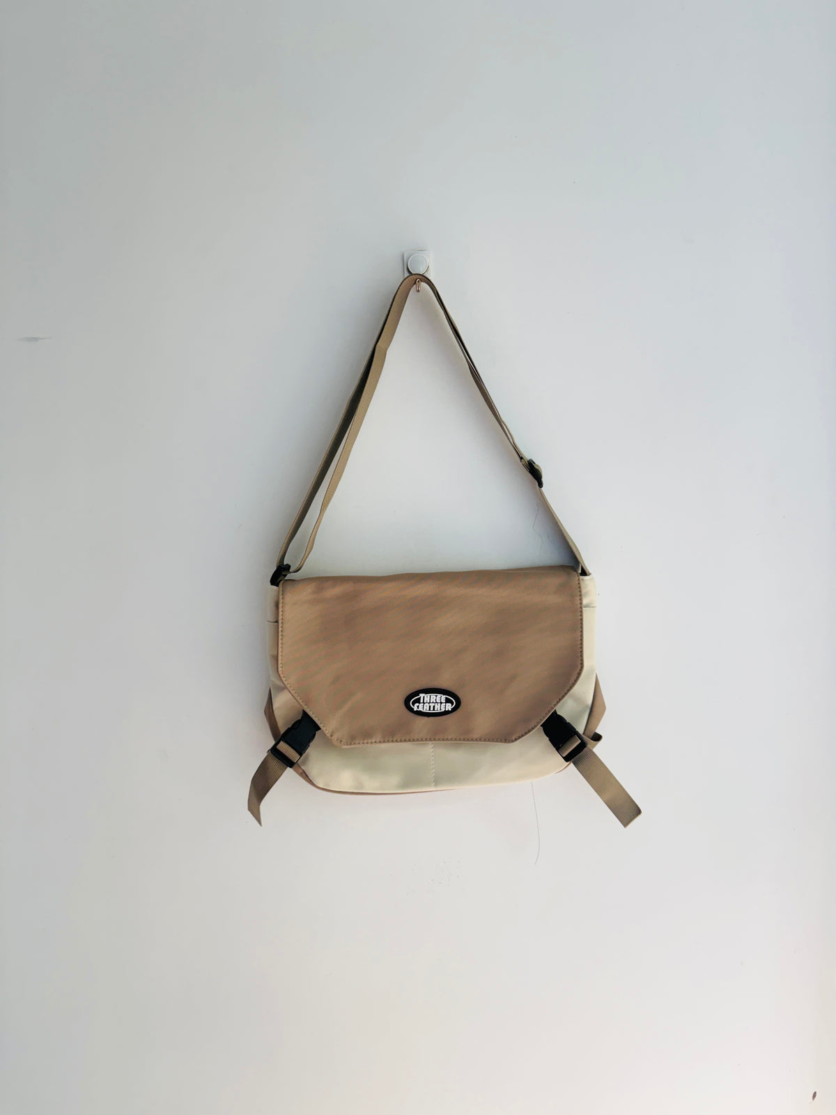 IMPORTED CROSSBODY BAG 8Q1-F3