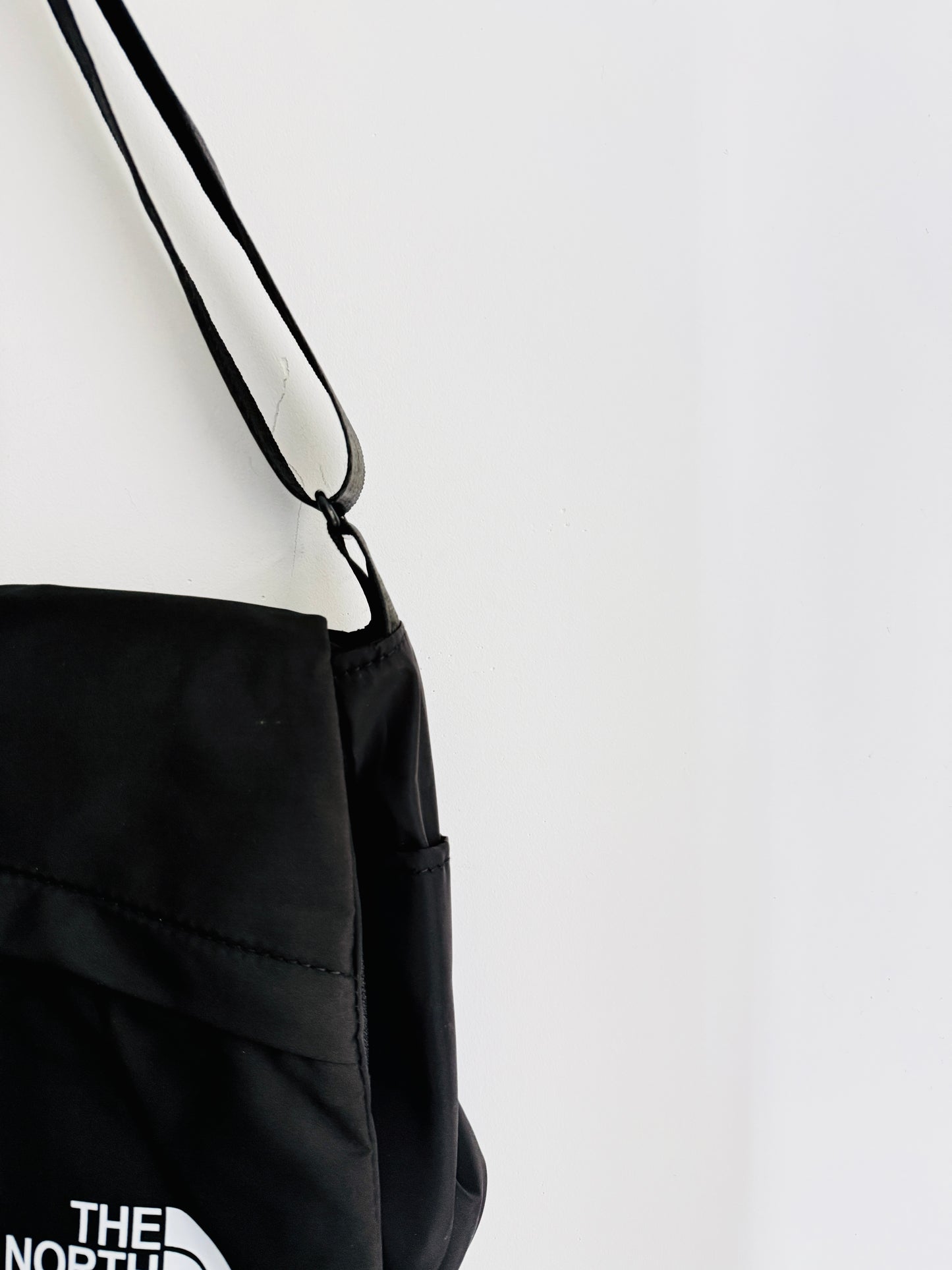CROSSBODY BAG 6O8-C15