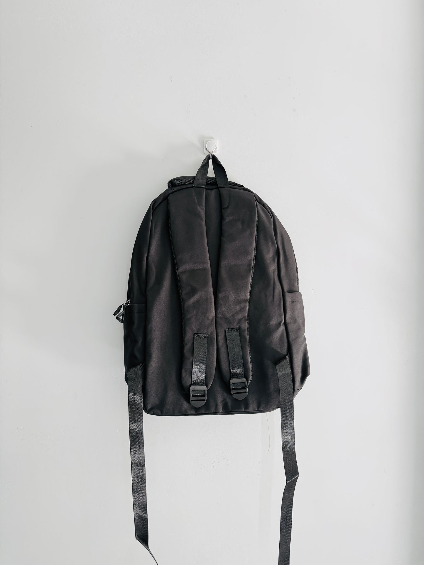 IMPORTED BACKPACK 2P6-A16